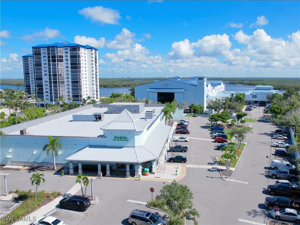 6230 Estero BLVD 401