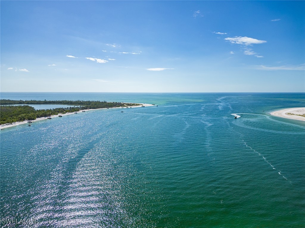 6230 Estero BLVD 401