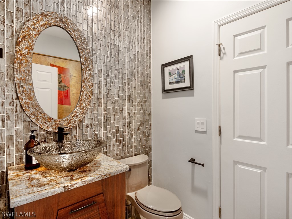9439 Cotten CT