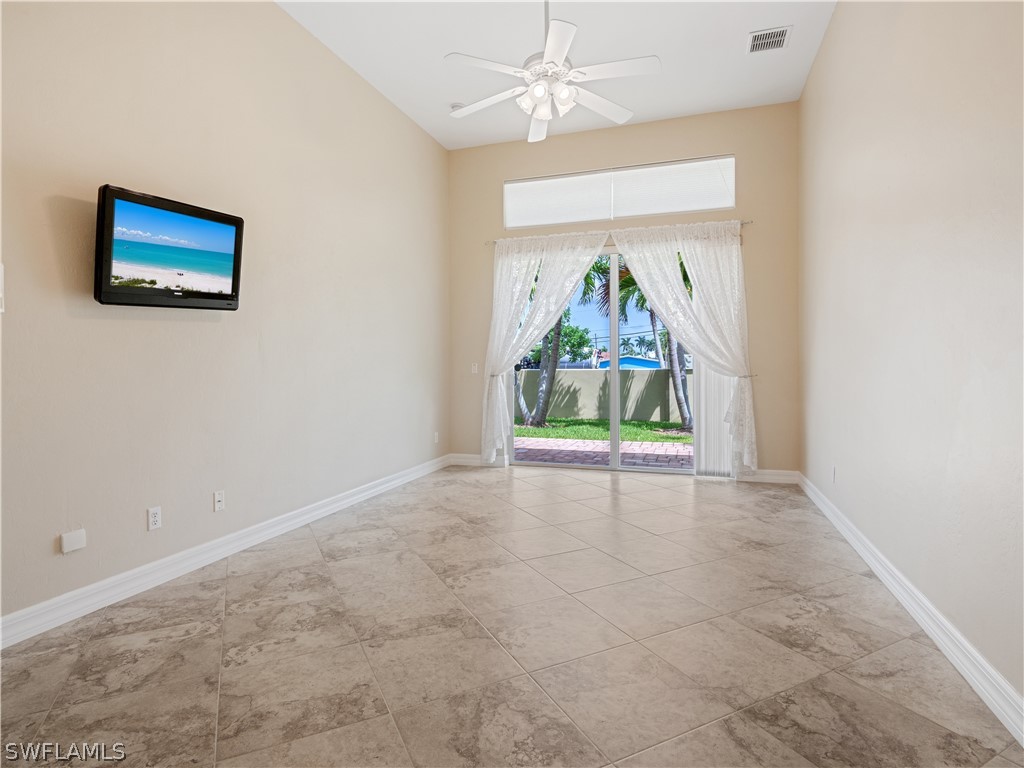 4856 Conover CT