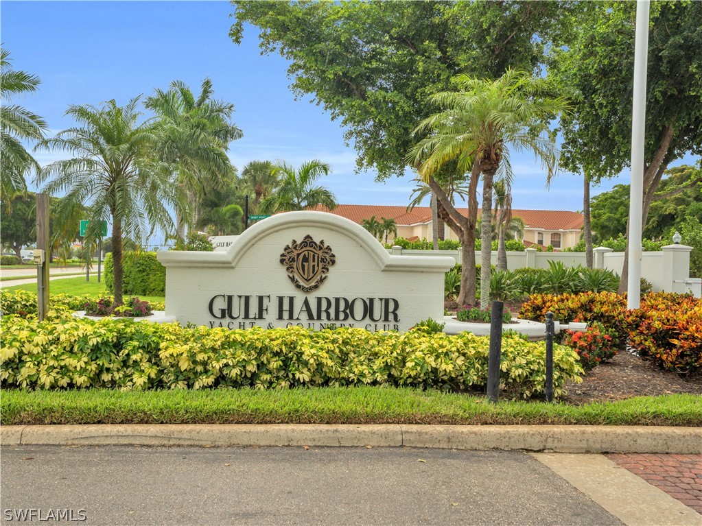 14876 Crescent Cove DR