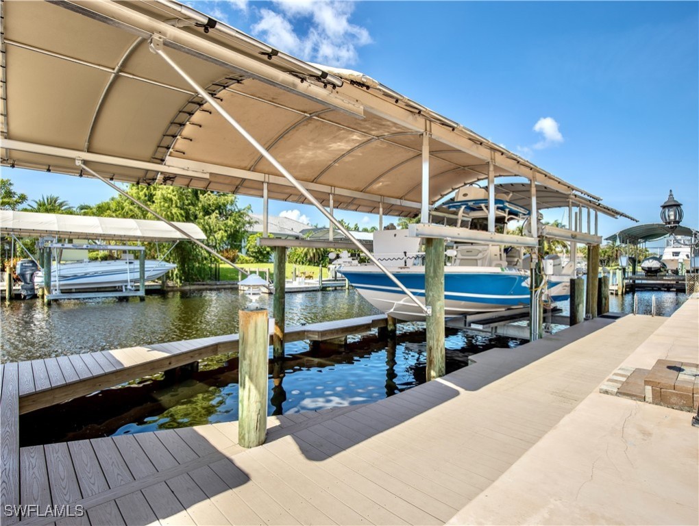 980 Bal Isle DR