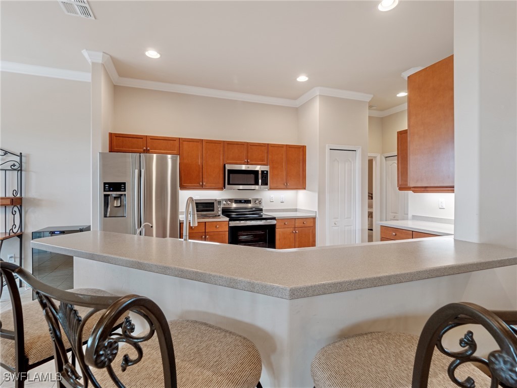 2137 Berkley WAY