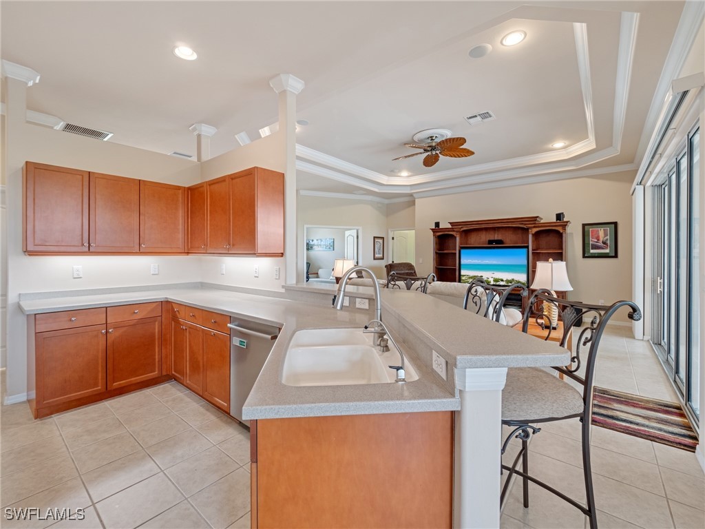2137 Berkley WAY
