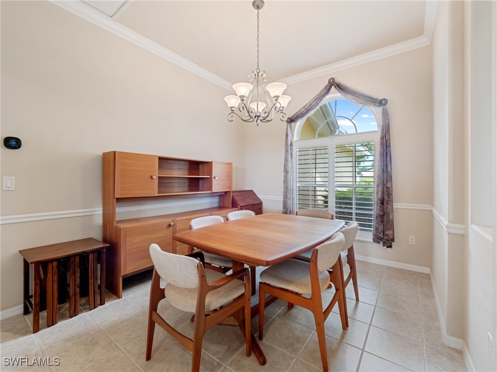 2137 Berkley WAY
