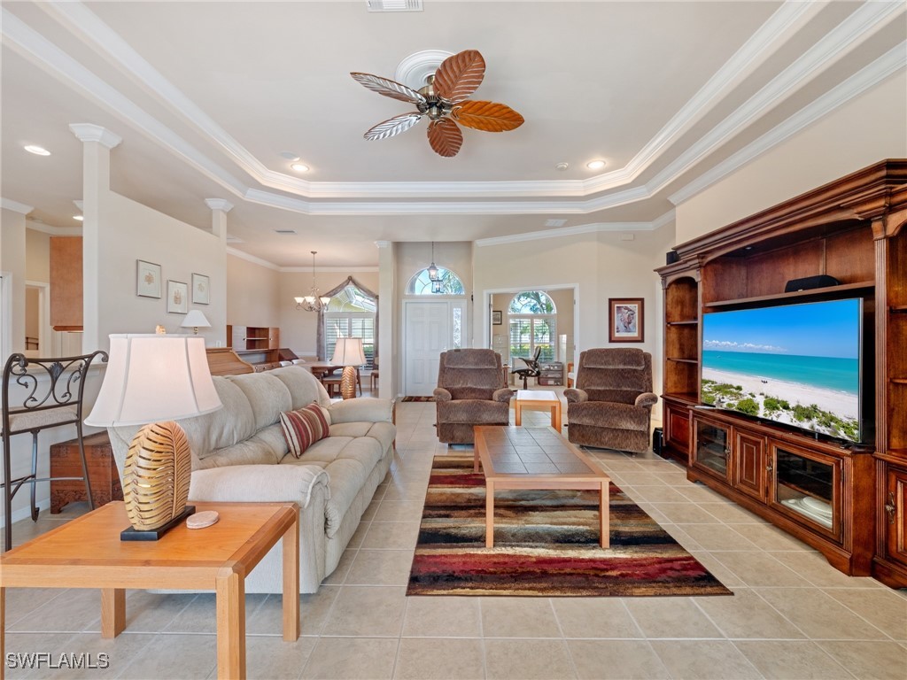 2137 Berkley WAY