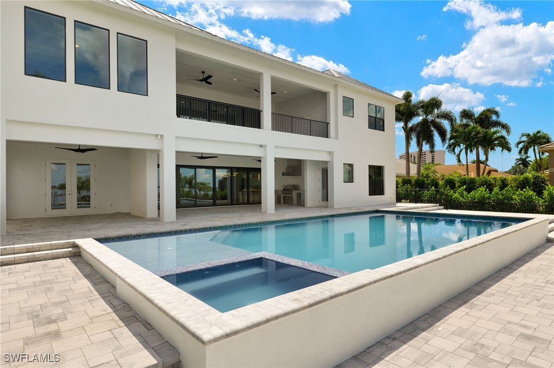 10100 Magnolia Pointe