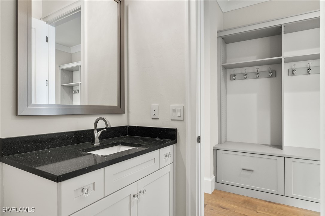 10100 Magnolia Pointe