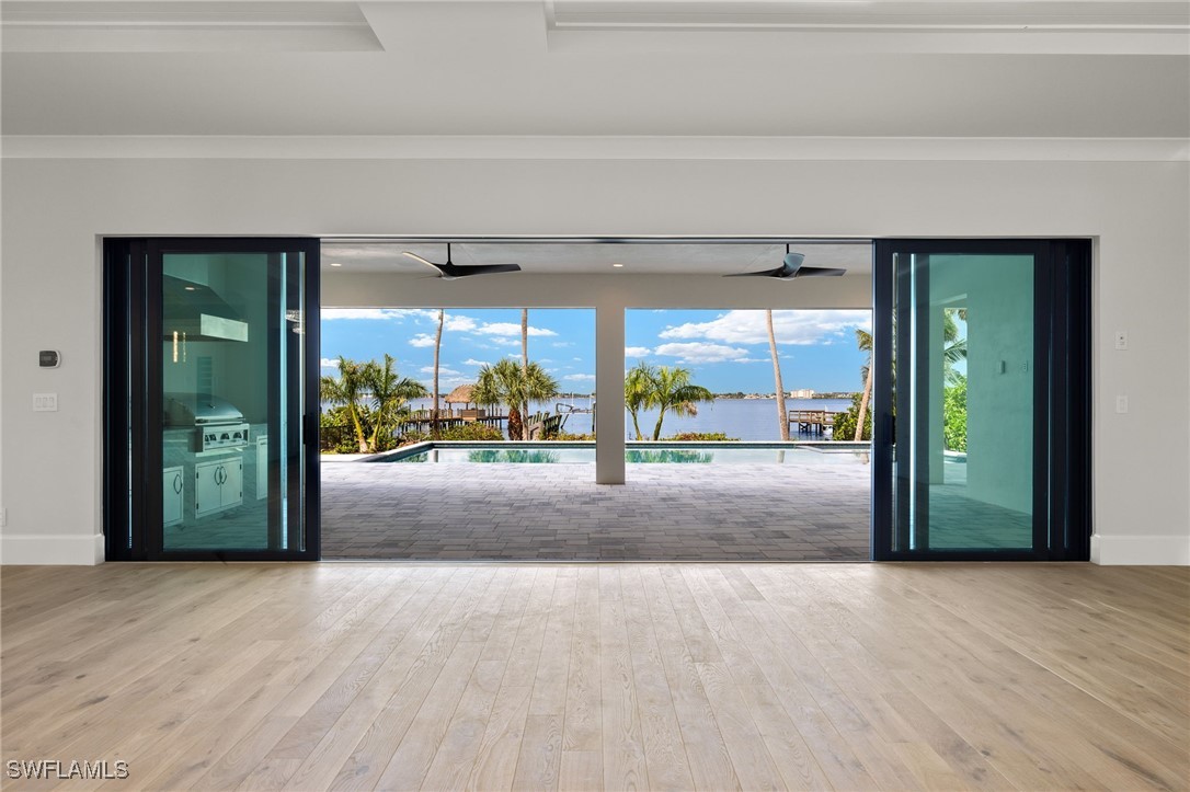 10100 Magnolia Pointe