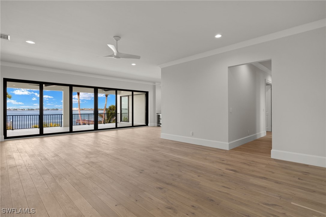 10100 Magnolia Pointe