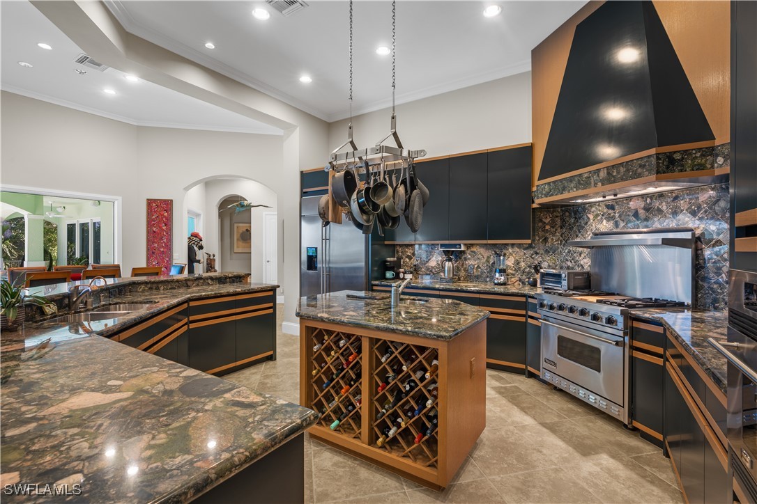 589 Kinzie Island CT