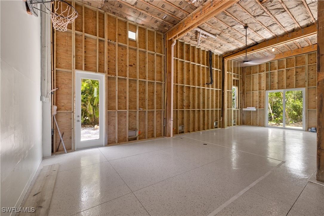 589 Kinzie Island CT