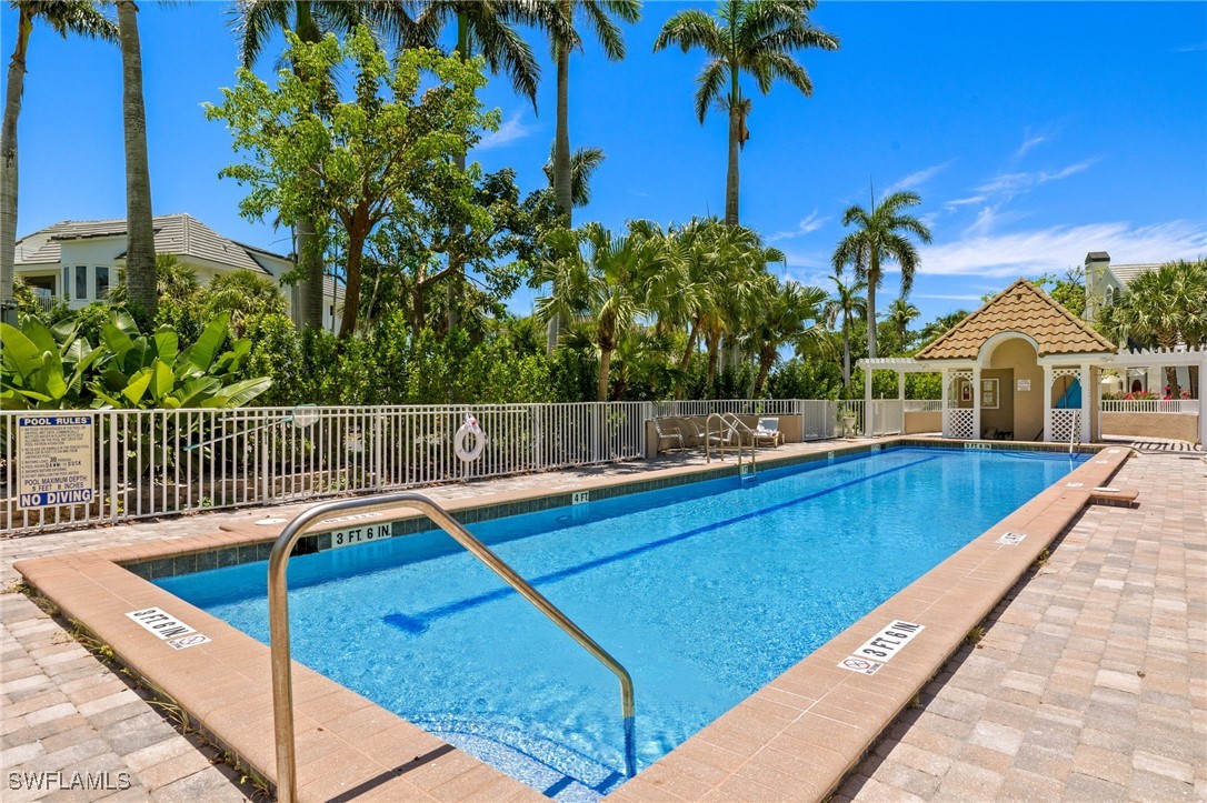 589 Kinzie Island CT