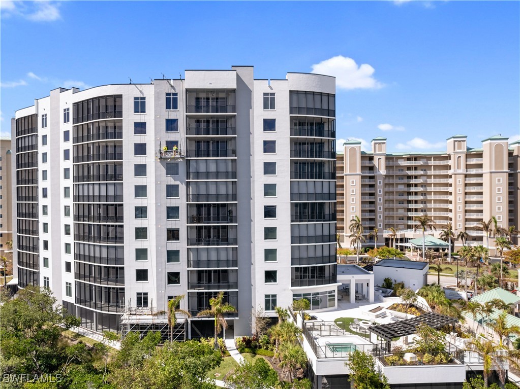 4142 Bay Beach LN
