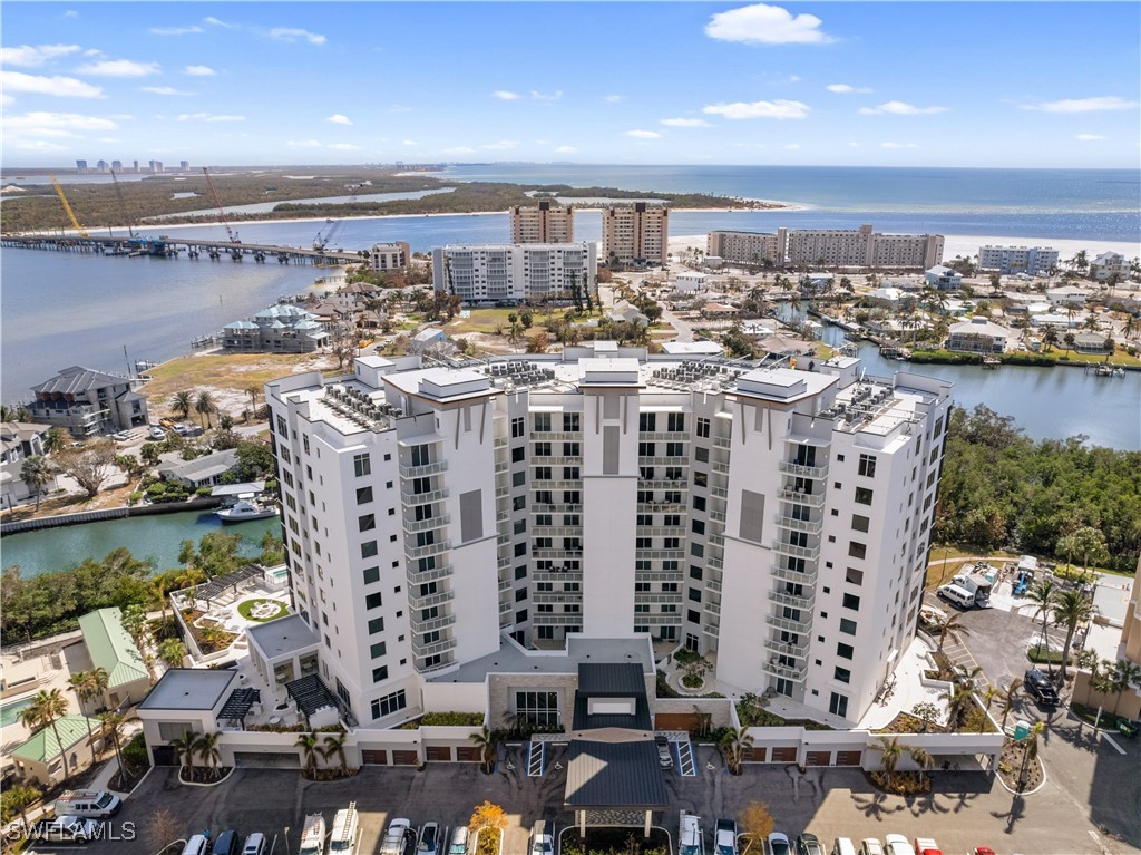 4142 Bay Beach LN