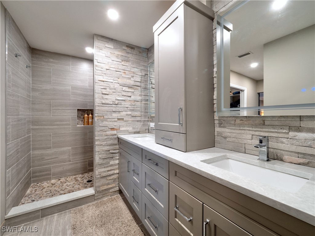 17571 Boat Club DR