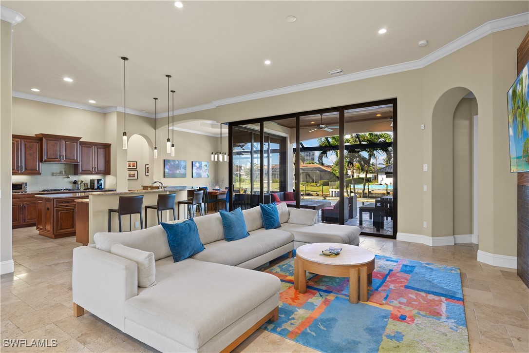 1017 Bal Isle DR
