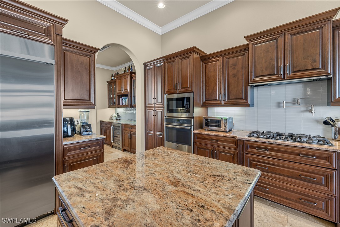 1017 Bal Isle DR
