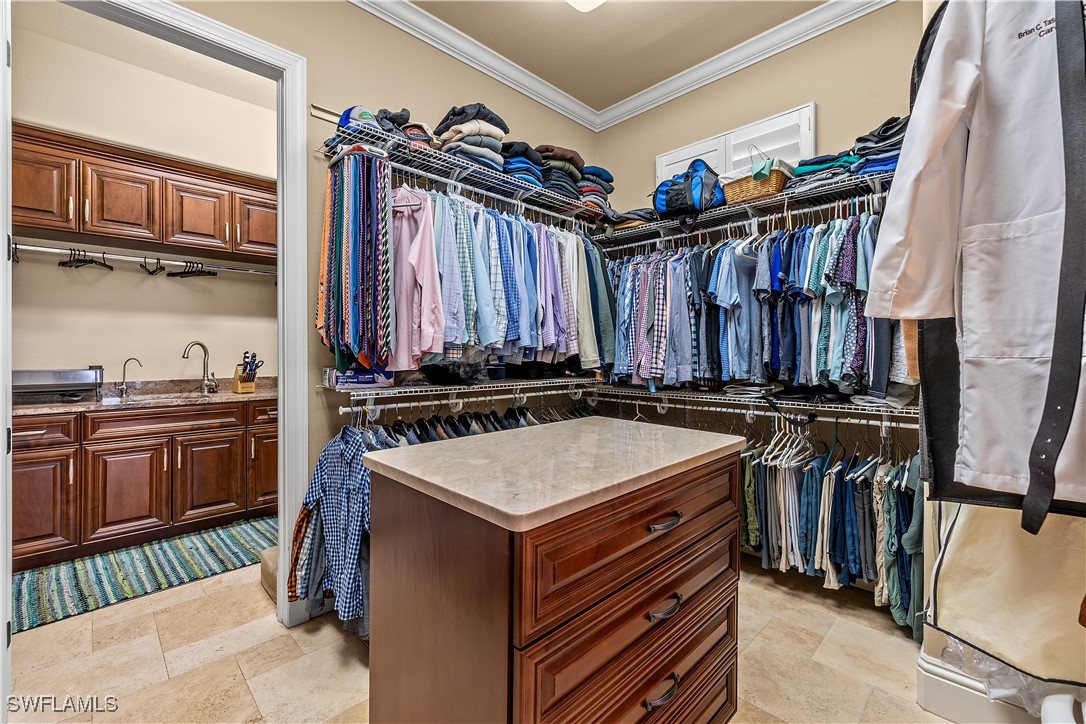1017 Bal Isle DR