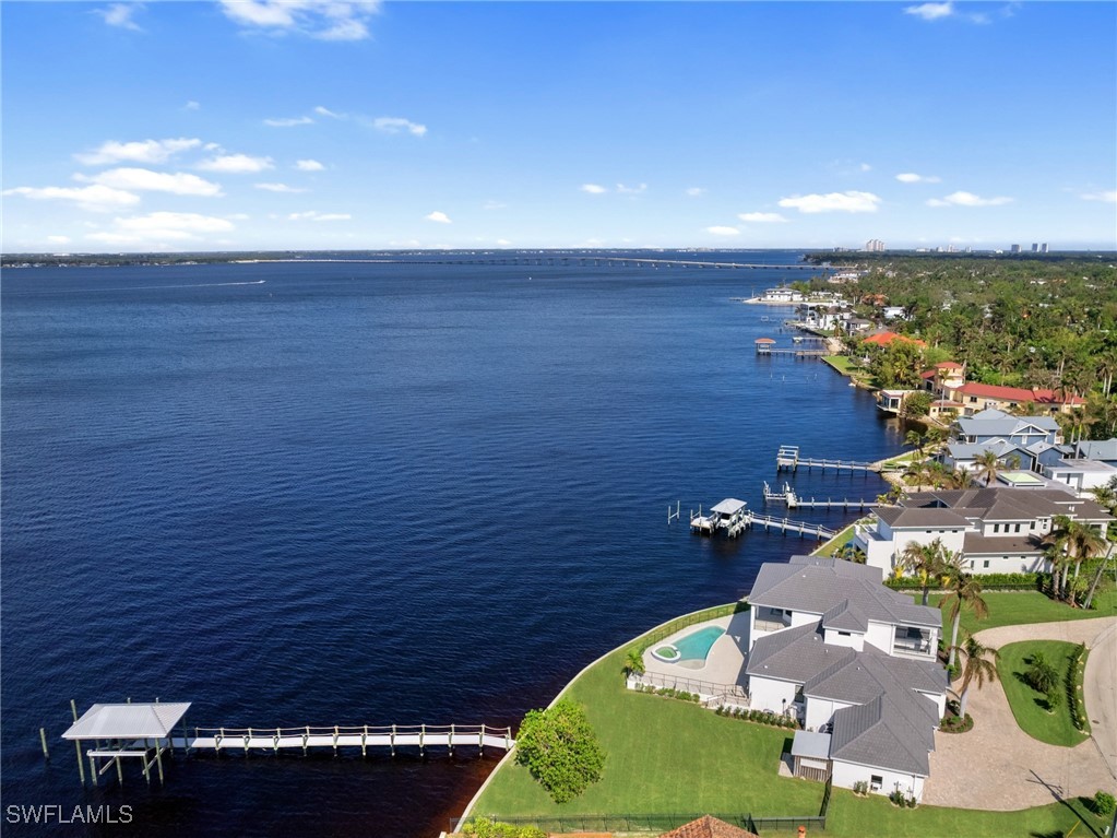 951 Aqua LN