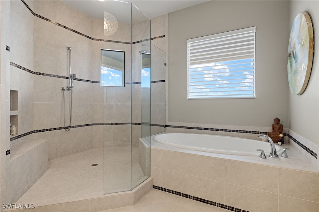 951 Aqua LN