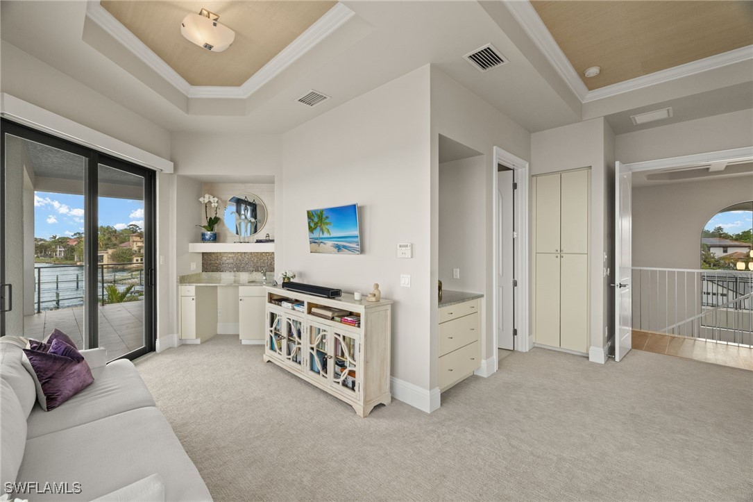 951 Aqua LN