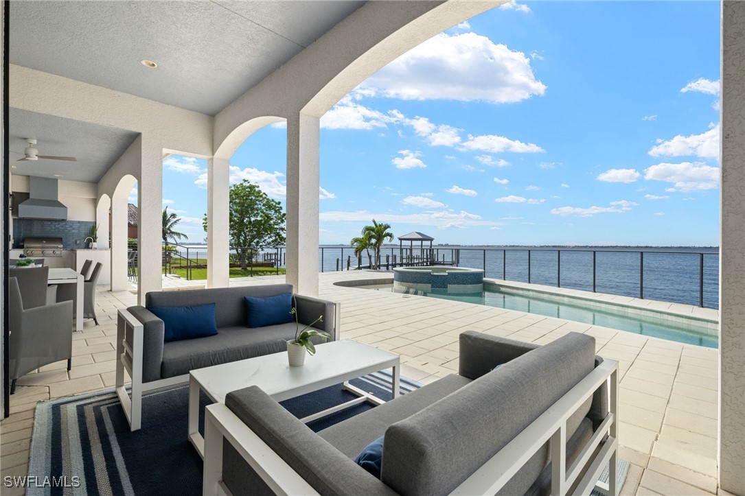951 Aqua LN