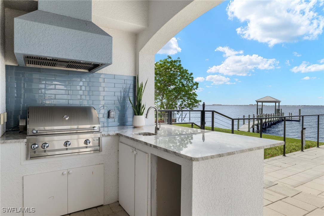 951 Aqua LN