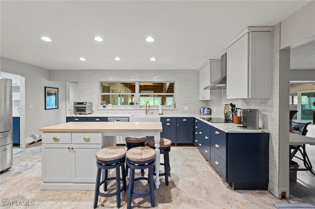 5621 Natoma DR