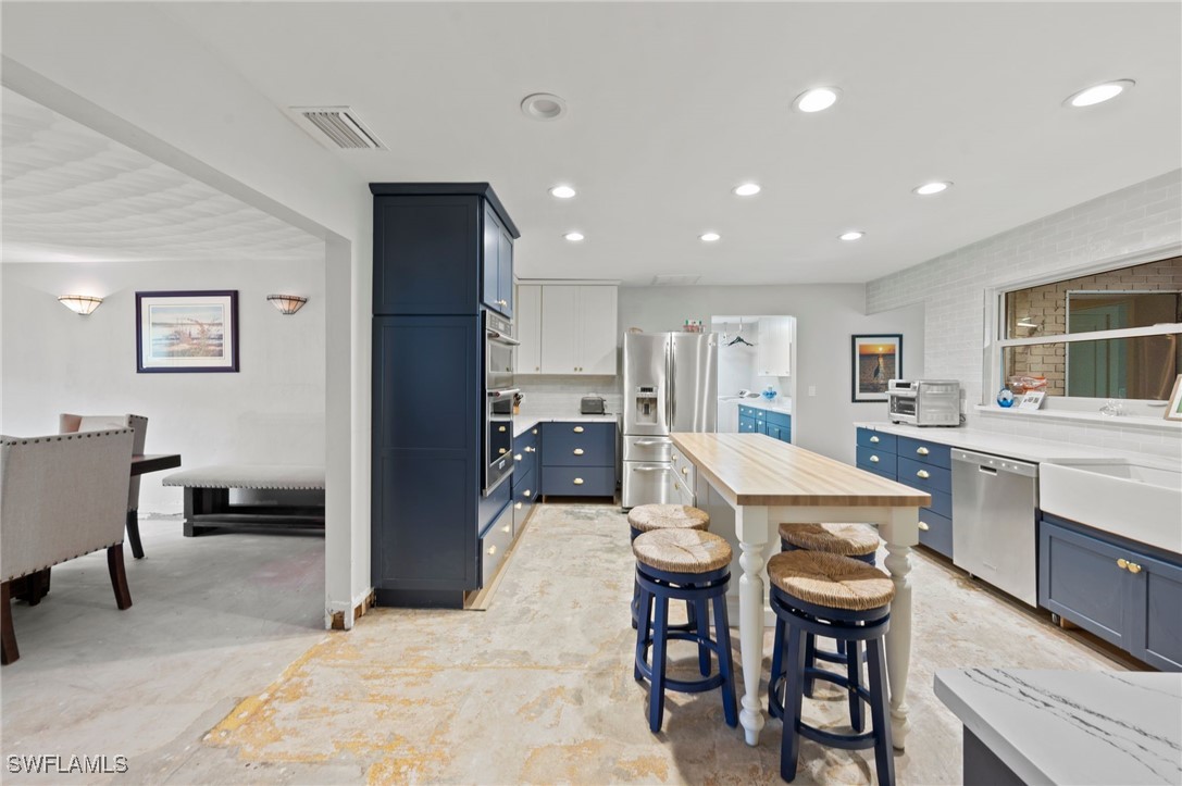 5621 Natoma DR