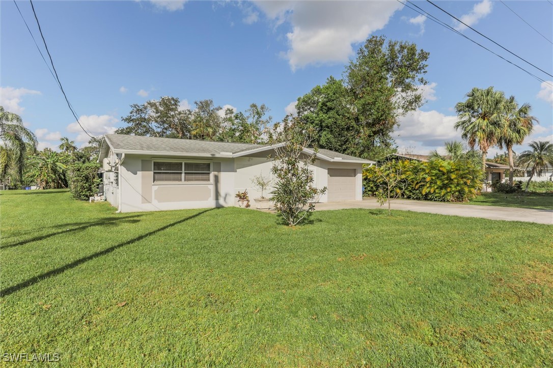 698 Muscogee DR