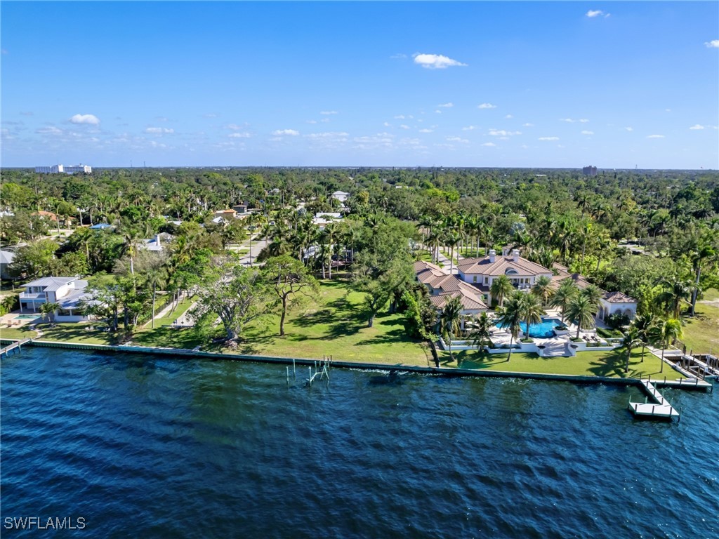 1212 Coconut DR