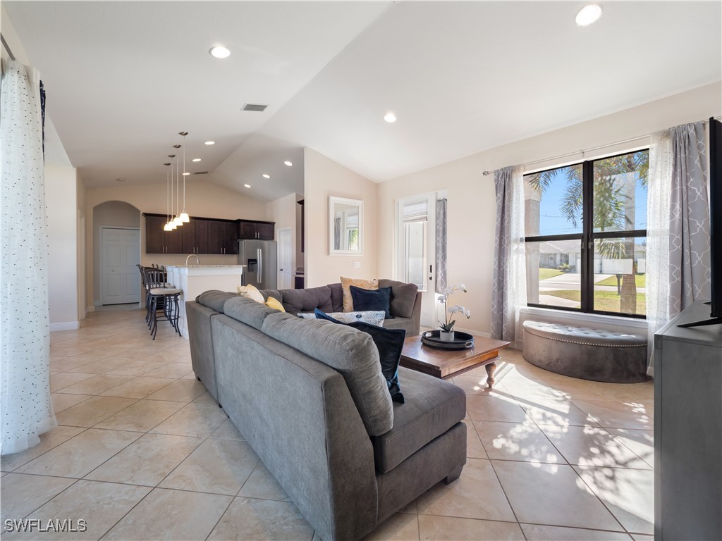 2309 SW 20th TER