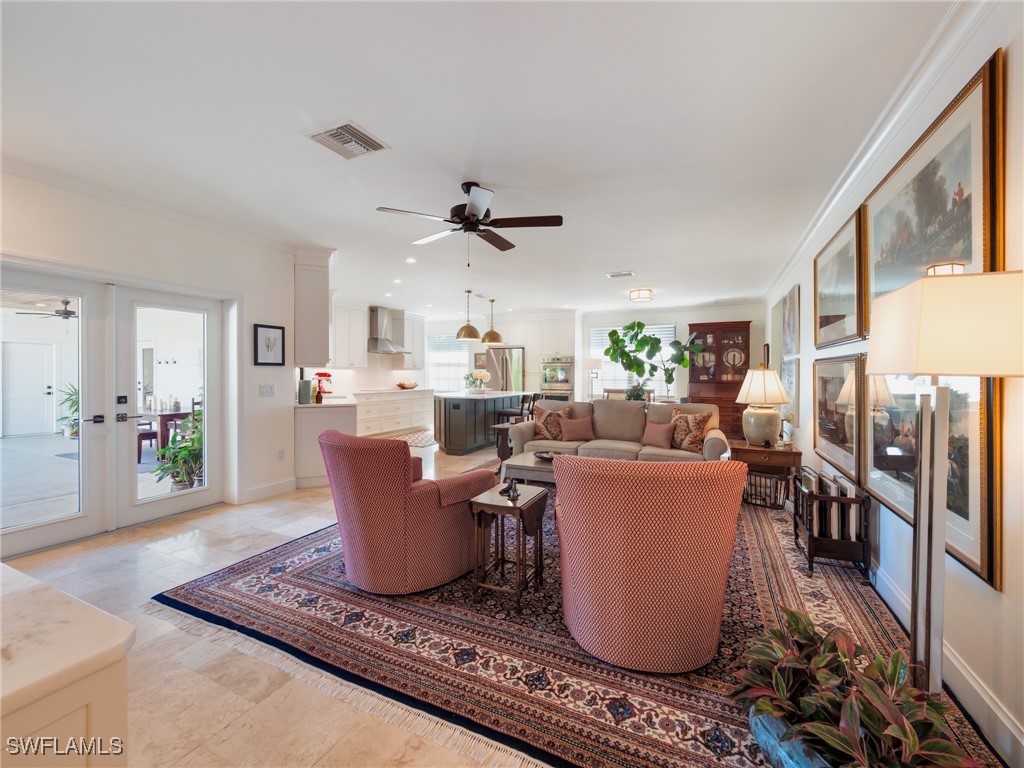 13553 Pine Villa LN