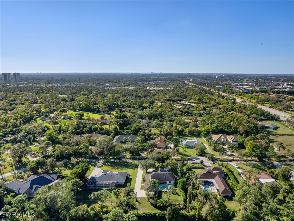 13553 Pine Villa LN