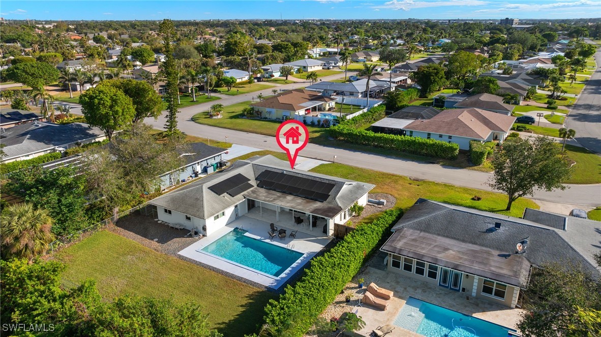 5244 Kenilworth DR