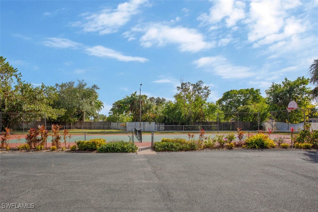 13791 Willow Bridge DR