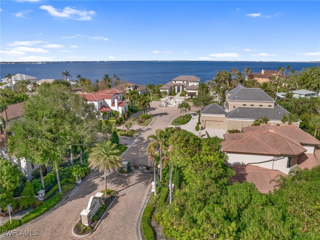 12100 Via Del Fontana WAY