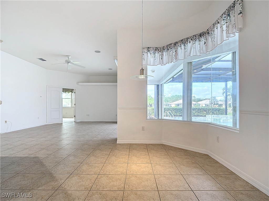2124 Berkley WAY