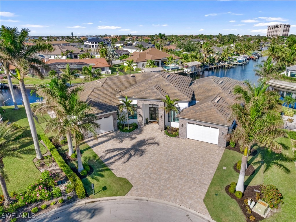 941 Wittman DR