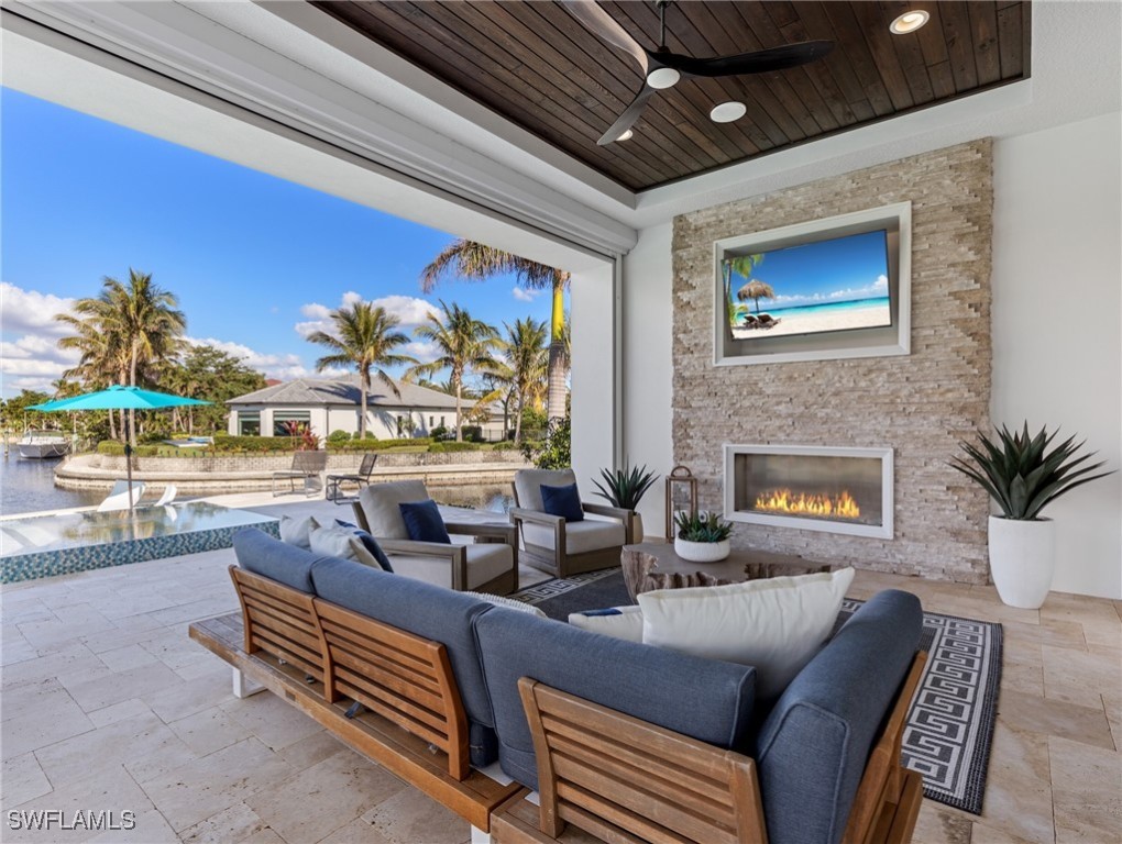 941 Wittman DR