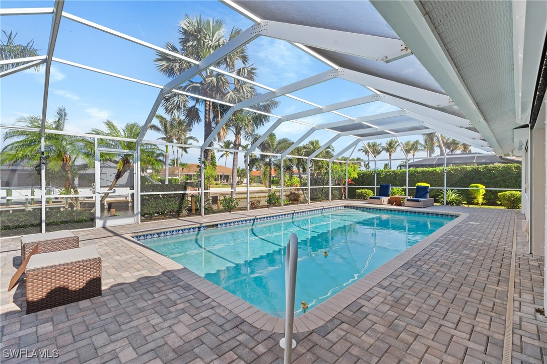 1011 S Town And River DR