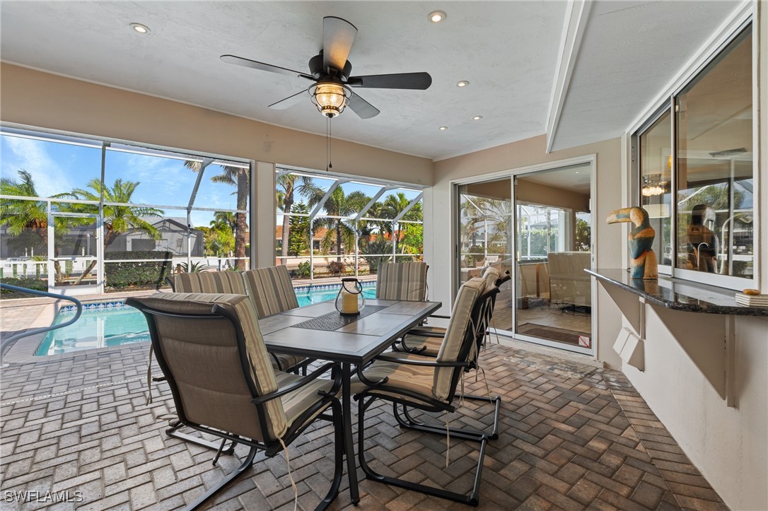 1011 S Town And River DR