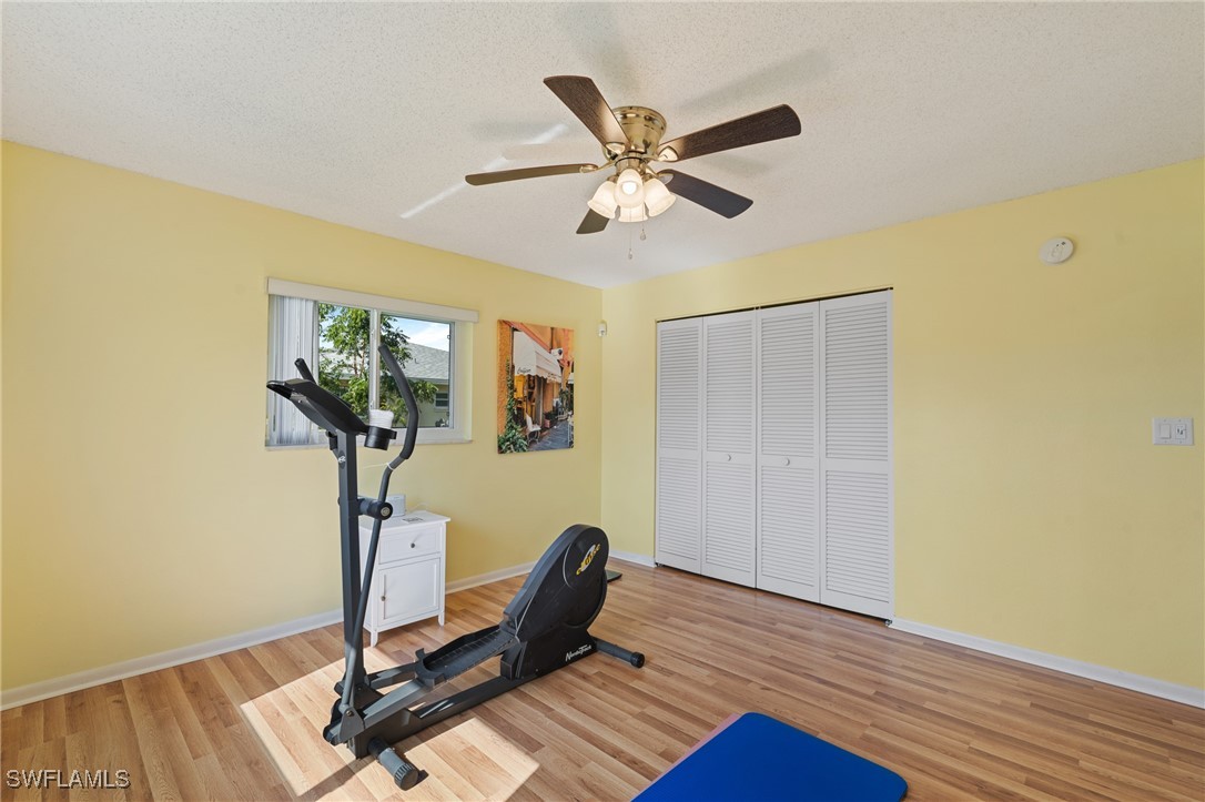 1011 S Town And River DR