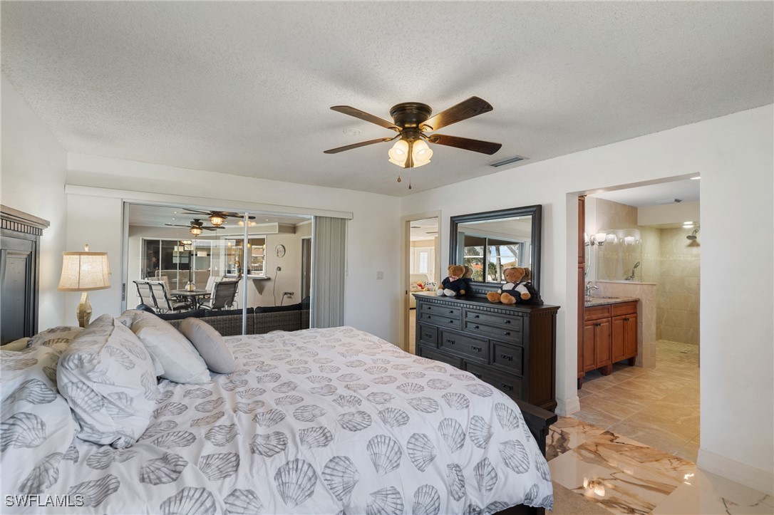 1011 S Town And River DR