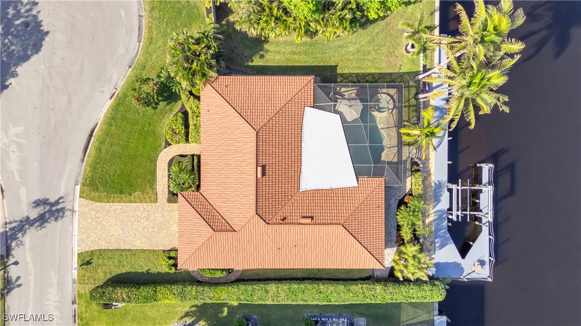 967 Bal Isle DR