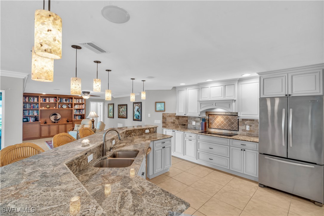 967 Bal Isle DR