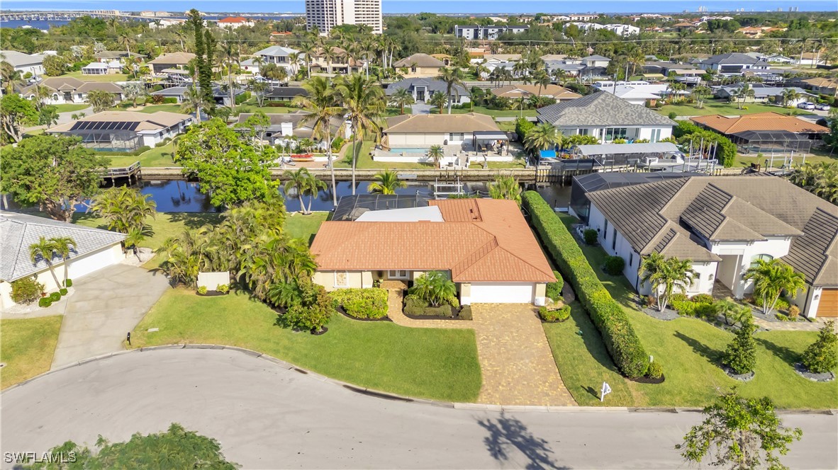 967 Bal Isle DR