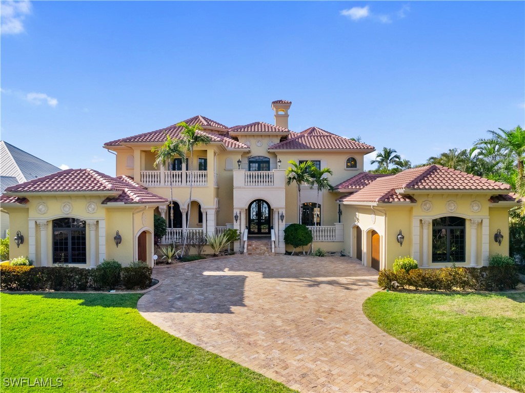 2704 Shriver DR