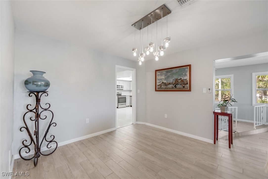 1575 Olmeda WAY